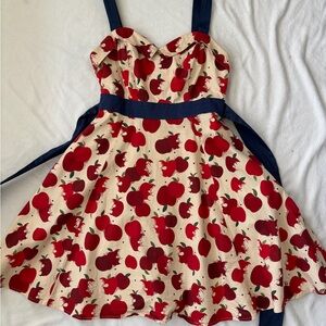 Snow White Sweetheart Sundress with Flared Skirt